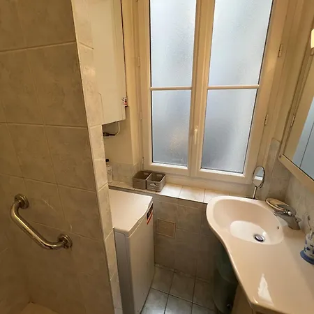 Proche Pere Lachaise Appartement
